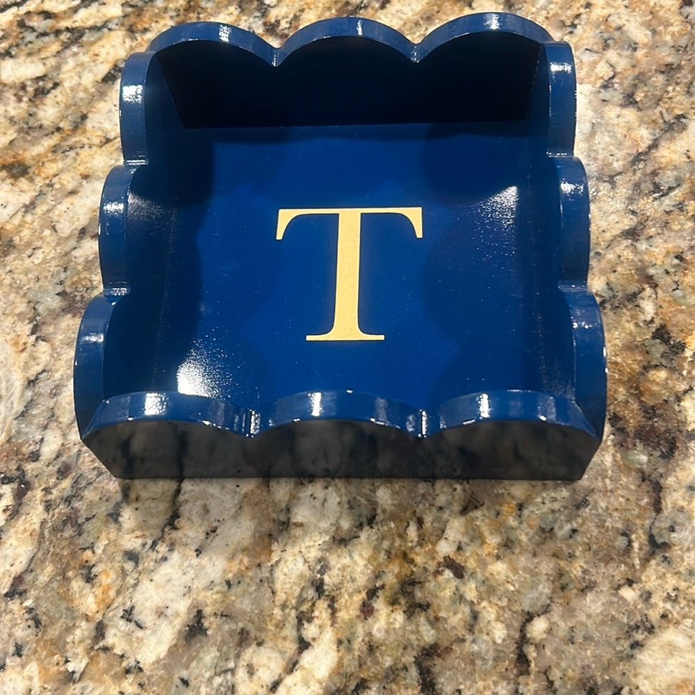 Blue Scalloped Napkin Holder